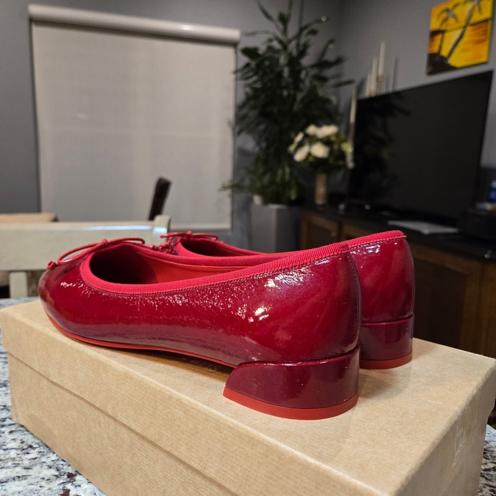 NEW Christian Louboutin Sweetie Jane Shiny Red Flats Size 40 - Picture 6 of 11